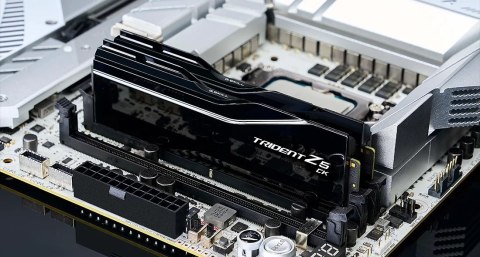 G.SKILL TRIDENT Z5CK DDR5 CUDIMM 2X24GB 8200MHZ CL40 BLACK F5-8200C4052G24GX2-TZ5CK G.SKILL TRIDENT Z5CK DDR5 CUDIMM 2X24GB 8200MHZ CL40 BLACK F5-8200C4052G24GX2-TZ5CK
