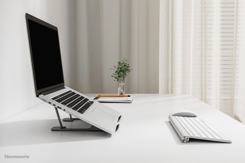 Neomounts NSLS085GREY stojak na laptop Podstawka na notebooka Szary 43,2 cm (17") Neomounts NSLS085GREY stojak na laptop Podstawka na notebooka Szary 43,2 cm (17")