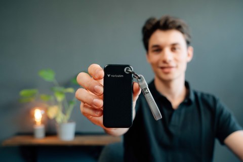 Verbatim Pocket SSD 2 TB USB Type-C 3.2 Gen 2 (3.1 Gen 2) Czarny, Szary Verbatim Pocket SSD 2 TB USB Type-C 3.2 Gen 2 (3.1 Gen 2) Czarny, Szary