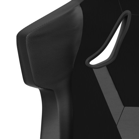 GENESIS FOTEL GAMINGOWY NITRO 650 ONYX BLACK NFG-1848 GENESIS FOTEL GAMINGOWY NITRO 650 ONYX BLACK NFG-1848