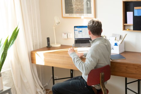 FRITZ!Repeater 1200 AX 3000 Mbit/s Przewodowa sieć LAN Wi-Fi Biały 1 szt. FRITZ!Repeater 1200 AX 3000 Mbit/s Przewodowa sieć LAN Wi-Fi Biały 1 szt.
