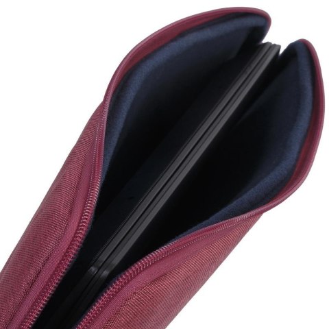 RIVACASE ETUI NA LAPTOP 13,3" SUZUKA, CZERWONE, Z MATERIAŁU WODOODPORNEGO RIVACASE ETUI NA LAPTOP 13,3" SUZUKA, CZERWONE, Z MATERIAŁU WODOODPORNEGO