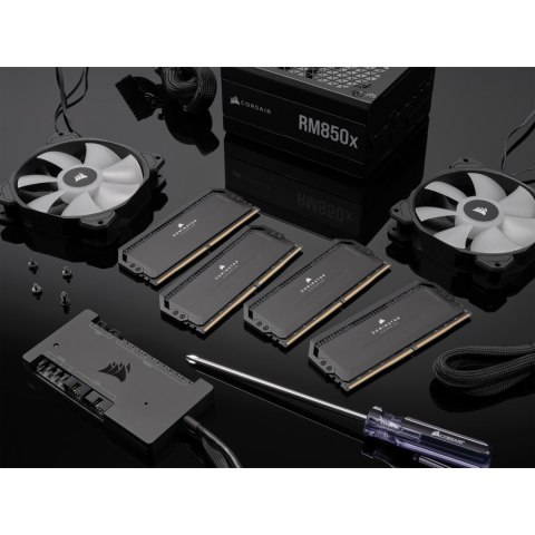 Corsair Dominator CMT64GX5M2B6600C32 moduł pamięci 64 GB 2 x 32 GB DDR5 6600 MHz Corsair Dominator CMT64GX5M2B6600C32 moduł pamięci 64 GB 2 x 32 GB DDR5 6600 MHz