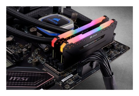Corsair Vengeance RGB Pro CMW16GX4M2Z3600C18 moduł pamięci 16 GB 2 x 8 GB DDR4 3600 MHz