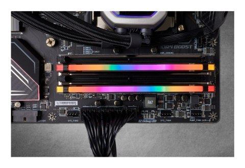 Corsair Vengeance RGB Pro CMW16GX4M2Z3600C18 moduł pamięci 16 GB 2 x 8 GB DDR4 3600 MHz