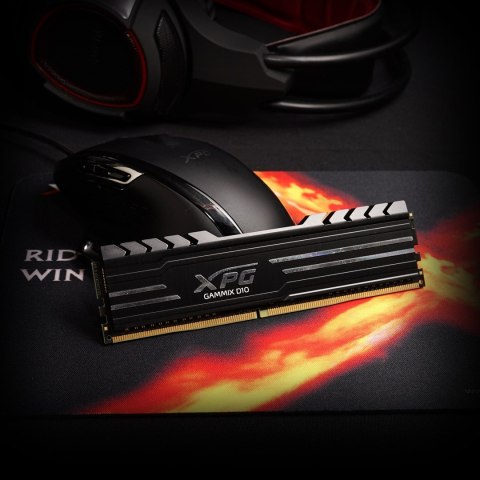 XPG GAMMIX D10 moduł pamięci 32 GB 2 x 16 GB DDR4 3600 MHz XPG GAMMIX D10 moduł pamięci 32 GB 2 x 16 GB DDR4 3600 MHz