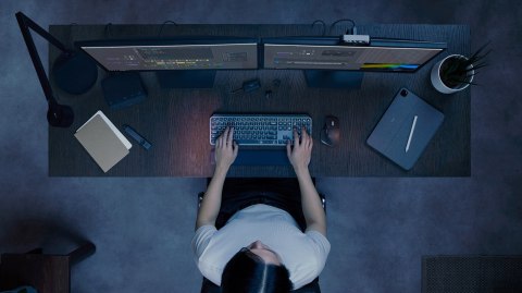 Zestaw bezprzewodowej klawiatury i myszki MX Keys S - grafitowy, wersja niemiecka Zestaw bezprzewodowej klawiatury i myszki MX Keys S - grafitowy, wersja niemiecka