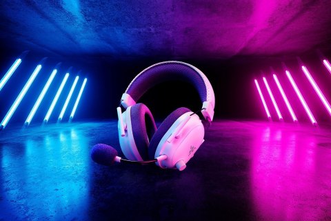 Razer BlackShark V2 Pro Zestaw słuchawkowy Bezprzewodowy Opaska na głowę Gaming Bluetooth Biały Razer BlackShark V2 Pro Zestaw słuchawkowy Bezprzewodowy Opaska na głowę Gaming Bluetooth Biały