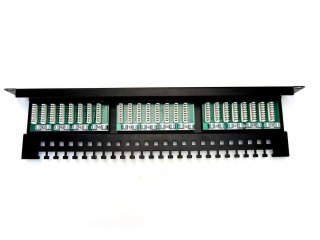 Patch-panel 19" DIGITUS DN-91524U-EC 24xRJ45 U/UTP k.5e 1U czarny prow.