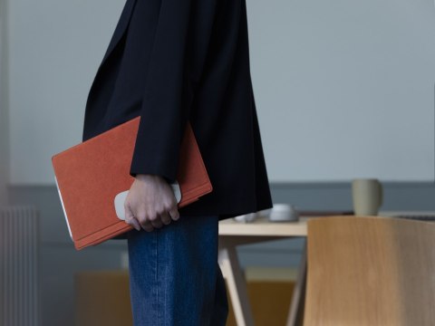 Microsoft Surface Arc Maus - Hellgrau - kommerziell Microsoft Surface Arc Maus - Hellgrau - kommerziell