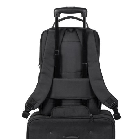 Rivacase 8262 torba na notebooka 39,6 cm (15.6") Plecak Czarny
