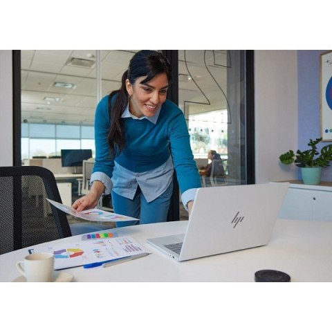 HP Elitebook X G1i Ultra 7 268V 14.0"WUXGA IPS Sure View 5 Eye Ease 800nits AG 32GB LPDDR5x SSD1TB Intel Arc 140V Cam 5 Mpx AI 6 HP Elitebook X G1i Ultra 7 268V 14.0"WUXGA IPS Sure View 5 Eye Ease 800nits AG 32GB LPDDR5x SSD1TB Intel Arc 140V Cam 5 Mpx AI 6