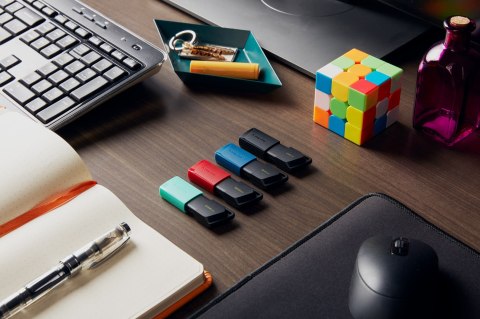 KINGSTON Exiodia 64GB USB3.2 blue (WYPRZEDAŻ) KINGSTON Exiodia 64GB USB3.2 blue (WYPRZEDAŻ)