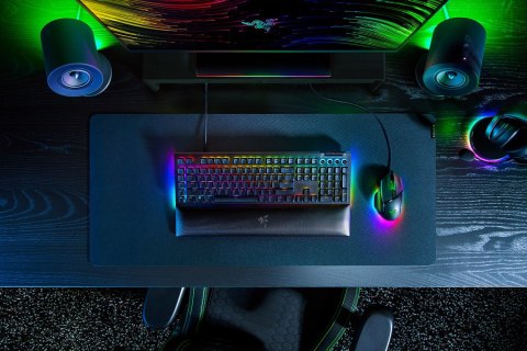 Klawiatura Razer BlackWidow V4 - Podświetlenie - USB-C - QWERTZ - Niemiecki - Przełącznik kluczykowy: Razer Green Klawiatura Razer BlackWidow V4 - Podświetlenie - USB-C - QWERTZ - Niemiecki - Przełącznik kluczykowy: Razer Green