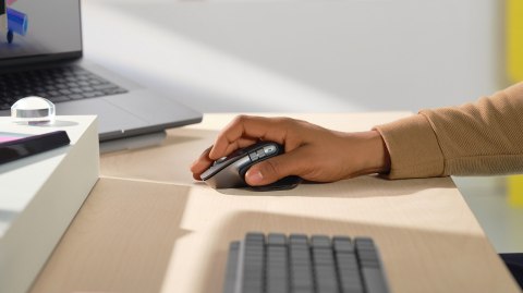 MX MASTER3S FOR MAC PERFORMANCE/WRLS MOUSE - SPACE GREY - EMEA MX MASTER3S FOR MAC PERFORMANCE/WRLS MOUSE - SPACE GREY - EMEA