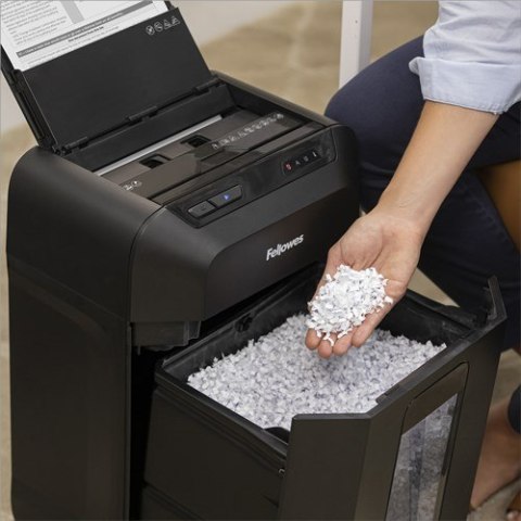Fellowes Niszczarka AutoMax 80M, 4 x 12 mm, P-4 czarna Fellowes Niszczarka AutoMax 80M, 4 x 12 mm, P-4 czarna