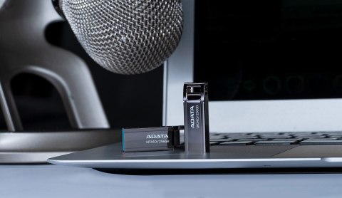 Pamięć USB ADATA UR340 256 GB USB Typu-A 3.2 Gen 1 Czarny
