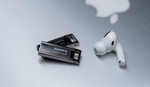 Pamięć USB ADATA UR340 256 GB USB Typu-A 3.2 Gen 1 Czarny