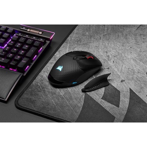 Bezprzewodowa mysz do gier Corsair Dark Core RGB PRO - czarna