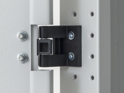 TRITON SZAFA 19" 18U 600X800 NEW RMA-18-C68-CAX-N1