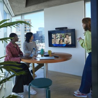 POLY Kamera z głośnikiem soundbar Studio R30 USB